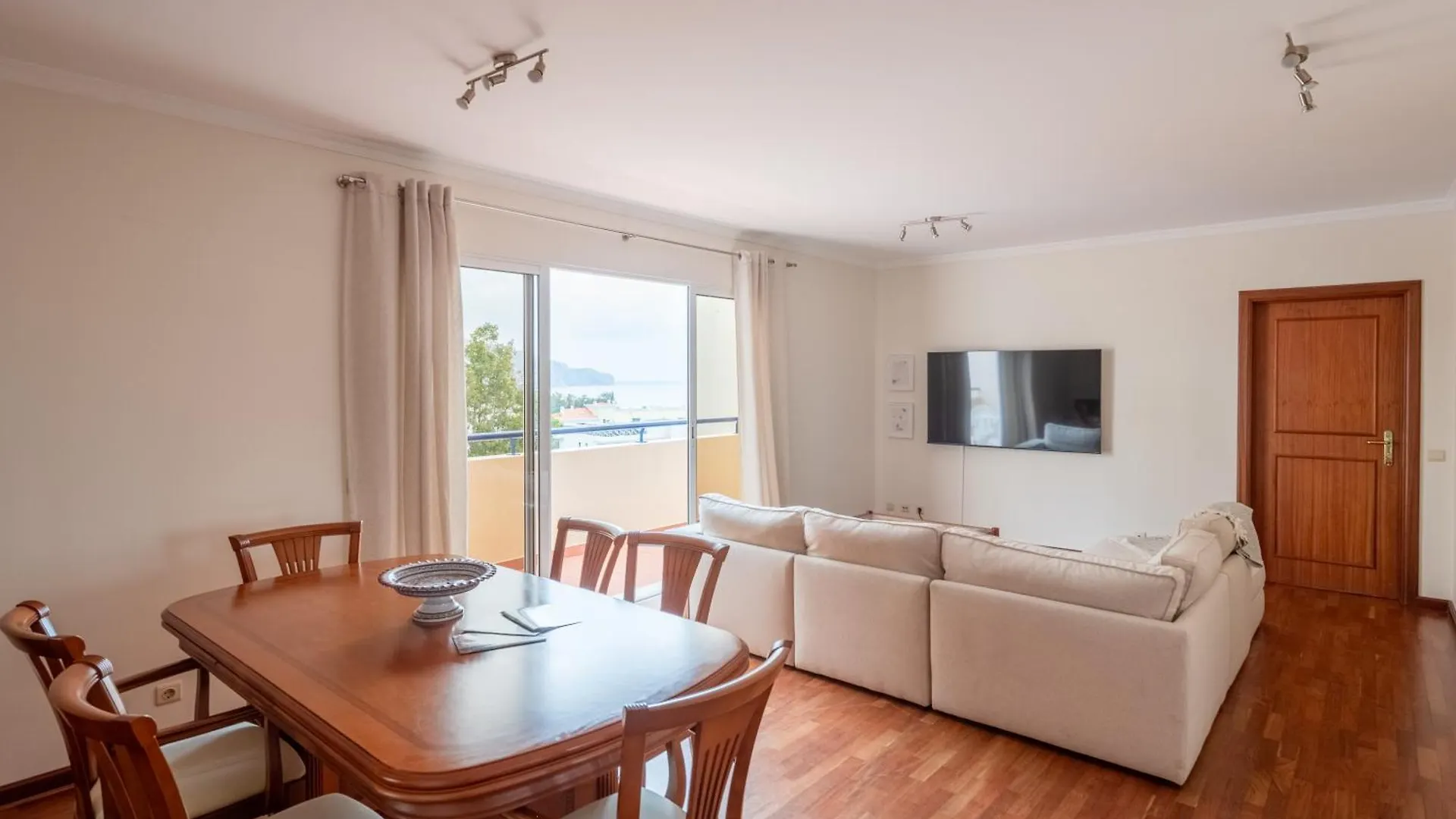 Madeira Sunny Penthouse Apartment Funchal  0*, Funchal (Madeira)