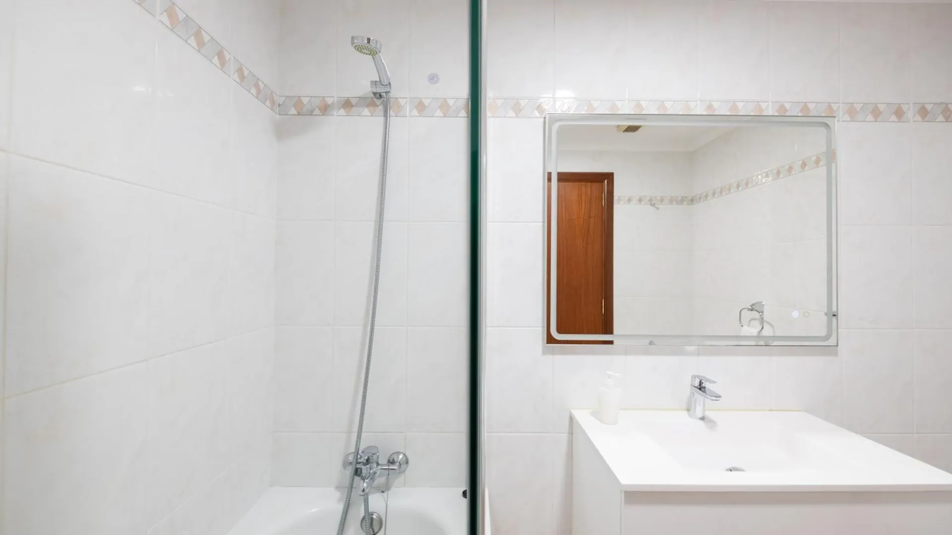 Madeira Sunny Penthouse Apartment Funchal  Funchal (Madeira)
