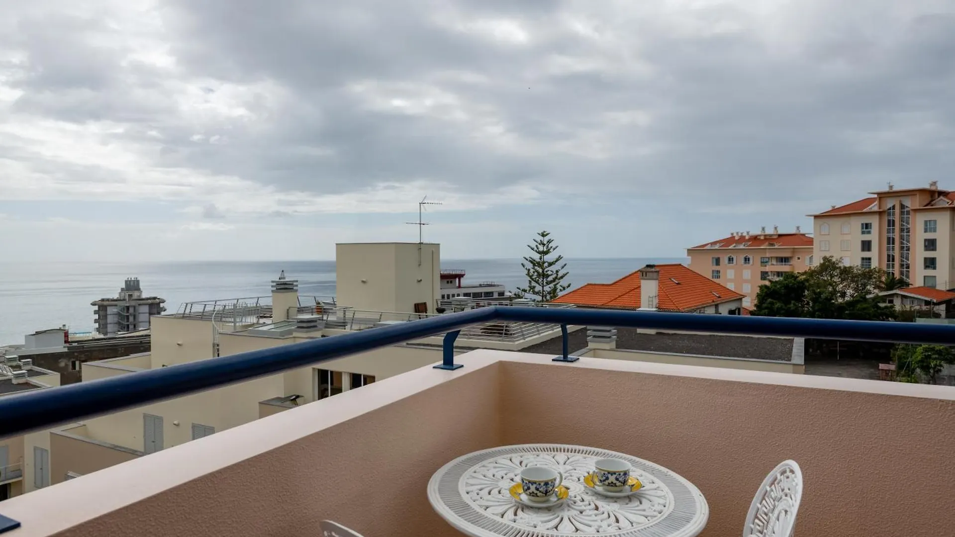 Madeira Sunny Penthouse Apartment Funchal  0*, Funchal (Madeira) Portugal