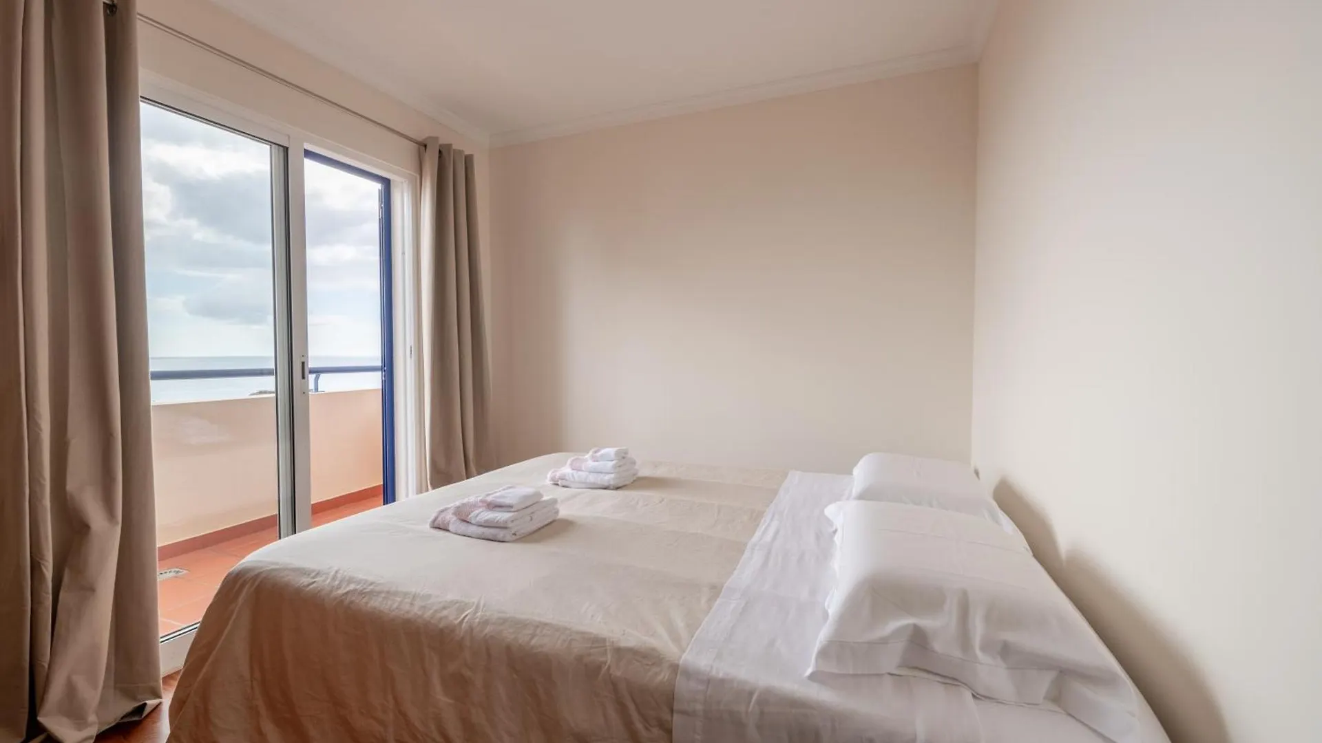 Madeira Sunny Penthouse Apartment Funchal  0*, Funchal (Madeira)